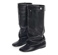 Stealthy Baggy Textural Boots Image 3