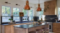 Victorian Home-Transformmed Luxe Residence Image 3