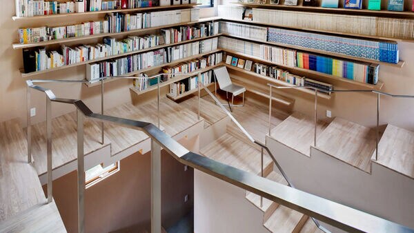 Cat-Catered Large Japanese Homes