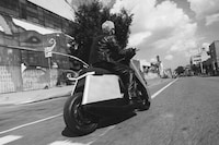Angular Electric Commuter Scooters Image 8