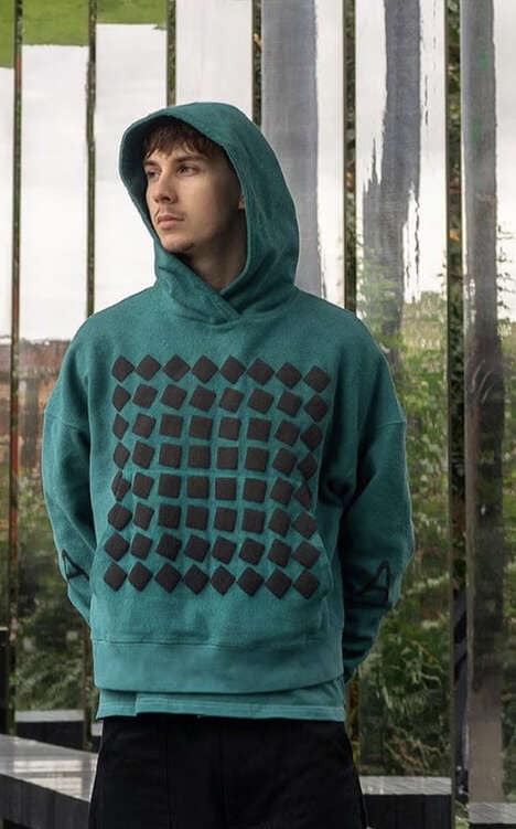 Graphic-Detailed Cozy Streetwear