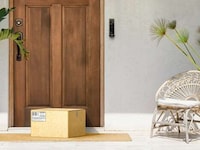 Dual-Camera Security Doorbells Image 3