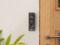 Dual-Camera Security Doorbells Image 4