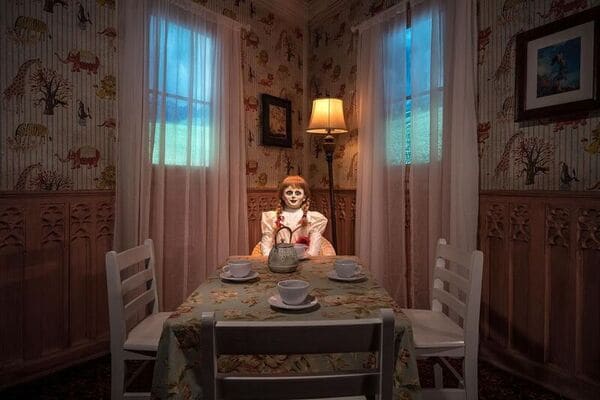 Horror-Themed Overnight Experiences