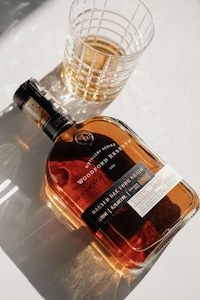 Limited-Edition Toasted Oak Whiskies Image 1