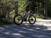 Dual-Motor AWD Bikes Image 1