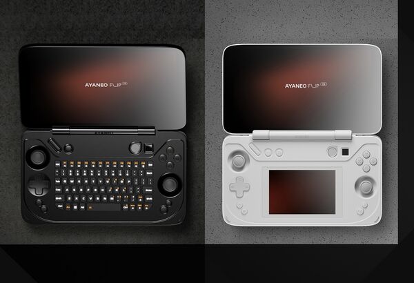 Handheld Clamshell PCs