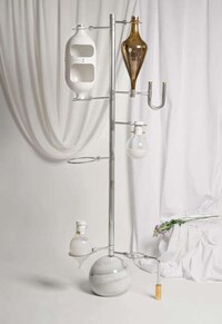 Sleek Structural Lighting Designs Image 2