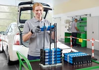 Convenient Battery Repair Sets Image 2
