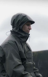Seasonal Dynamic Outerwear Capsule Image 3