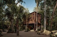 Treehouse-Style Tranquil Resorts Image 3