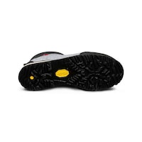 High-Performance Wool Boots Image 3