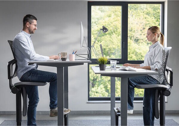 Sit-Stand Office Chair Designs