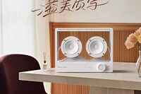 Transparent AI Smart Speakers Image 3