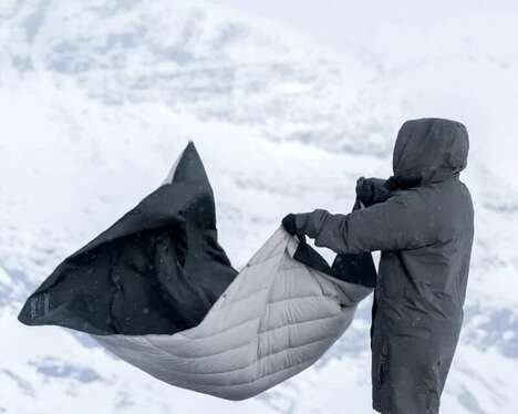 Technical Collaboration Blankets