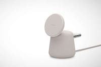 Contemporary Magnetic Device Docks Image 5