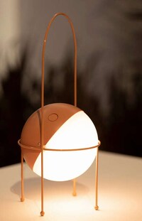 Japanese Lantern-Inspired Lamps Image 3