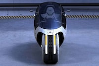 Four-Wheeled Hybrid Bike Designs Image 2
