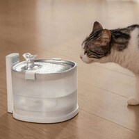 Pump-Free Pet Fountains Image 5