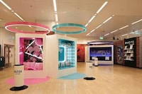 Fashion Retailer Photography Kiosks