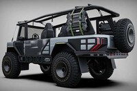 Impressive Off-Roading Vehicle Image 2