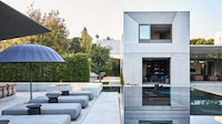 Modern Ruin-Inspired Californian Homes Image 3
