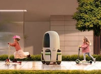 Child-Friendly Service Robots Image 1