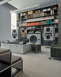 Sound-Celebrating Listening Rooms Image 2