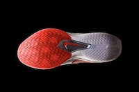 Performance-Focused Basketball Sneakers Image 3