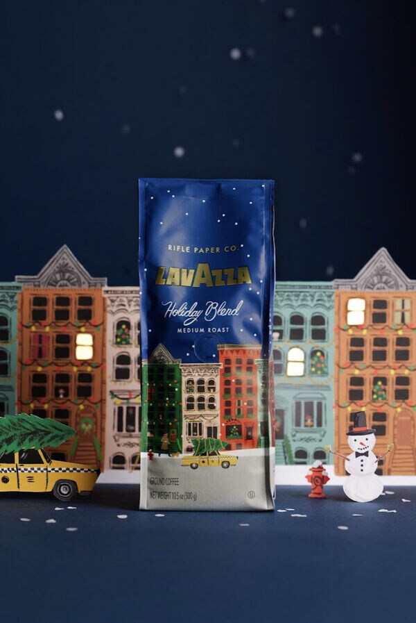 Holiday Coffee Blends : Holiday Coffee Blend