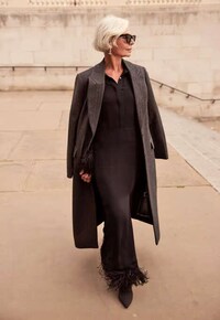 Timeless Influencer-Backed Womenswear Image 3