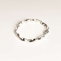 Feminine Graceful Jewelry Image 2