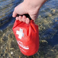 Utilitarian Emergency Kits Image 6