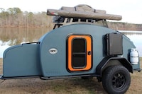 Pop-Up Off-Road Camping Trailers Image 3