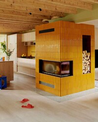 Vibrantly Colored Retro Houses Image 2