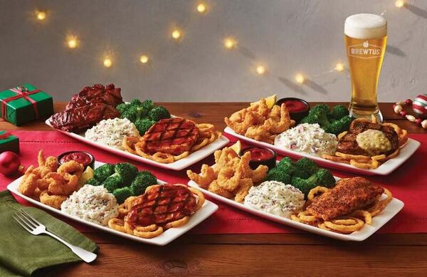 Holiday-Themed Restaurant Meals