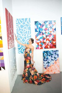 Vibrant Pop-Up Galleries Image 1