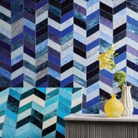 Vibrant Pop-Up Galleries Image 6