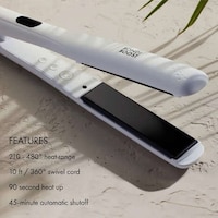 Aloe-Infused Flat Irons Image 4