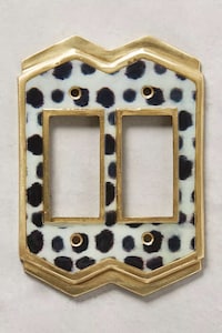 Easy-to-Install Outlet Covers Image 2