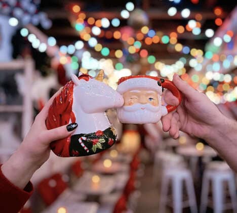 Christimas-Themed Pop-Ups