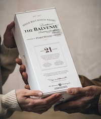 Exquisite Single-Malt Whiskies Image 2