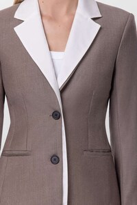 Eco-Friendly Professional Apparel Image 3