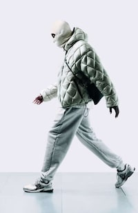 Classic Fall-Ready Technical Fashion Image 3