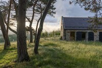 Highland Building-Converted Studios Image 2