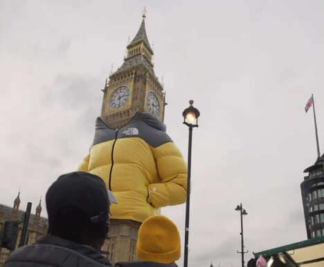 Virtually Outfitted Landmarks