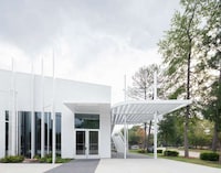 Self-Cooling Exterior Buildings Image 3