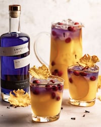 Color-Changing Gin Gift Sets Image 6