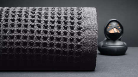 Quick-Absorbing Textural Bath Towels