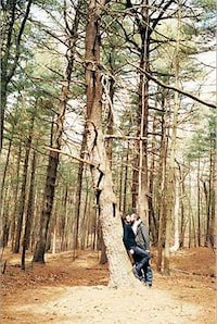 Male Kiss Campaigns Image 2